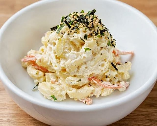 Ono Mac Salad Tray.